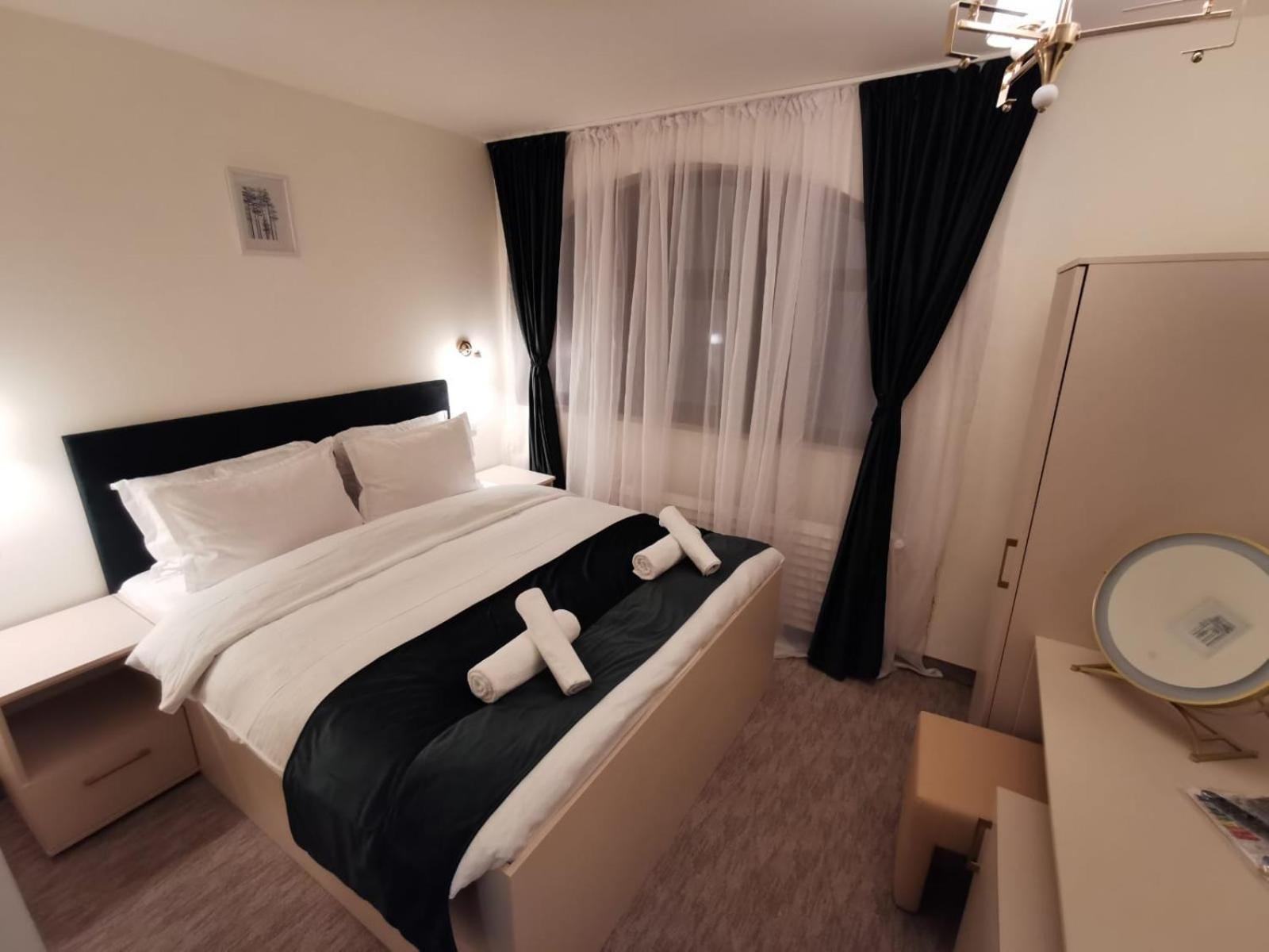 Cerbul Chalet Accommodation & Wellness Rîşnov エクステリア 写真